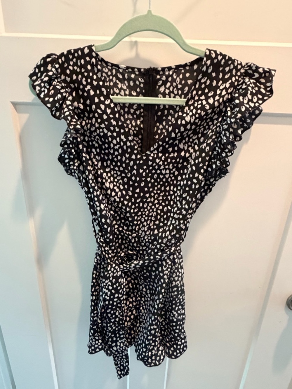 Shein Black White Print Romper Small Ruffle Sleeve Tie Waist Shorts